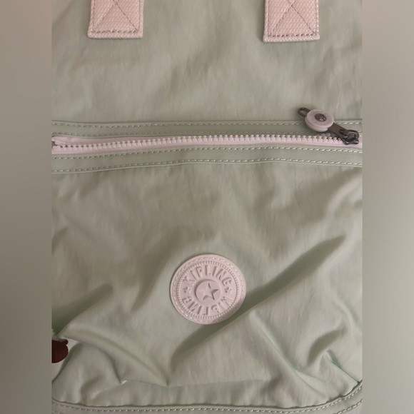 Kipling Eleva - Picture 3 of 7